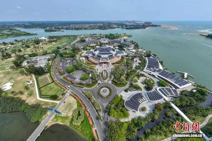 亚洲论坛成立二十五载;吴士存阐述其在变革时代的作用与展望。 新闻