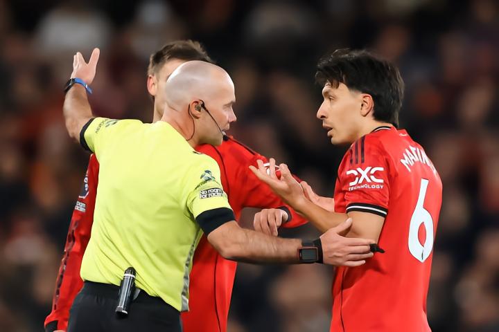  战术失衡与结构缺陷：曼联溃败的多维度技术复盘 体育新闻